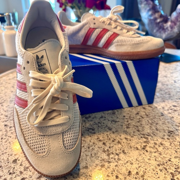 ADIDAS SAMBA OG CRYSTAL WHITE PRELOVED RED - Picture 1 of 5
